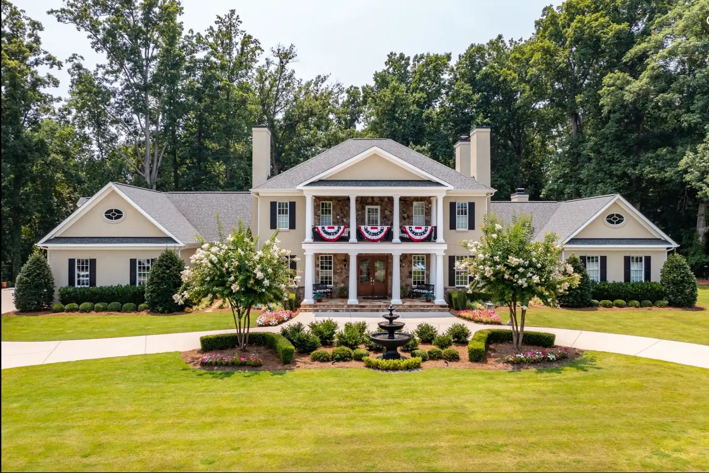 A freshly painted Lake Norman mansion by Trailblaze Paints